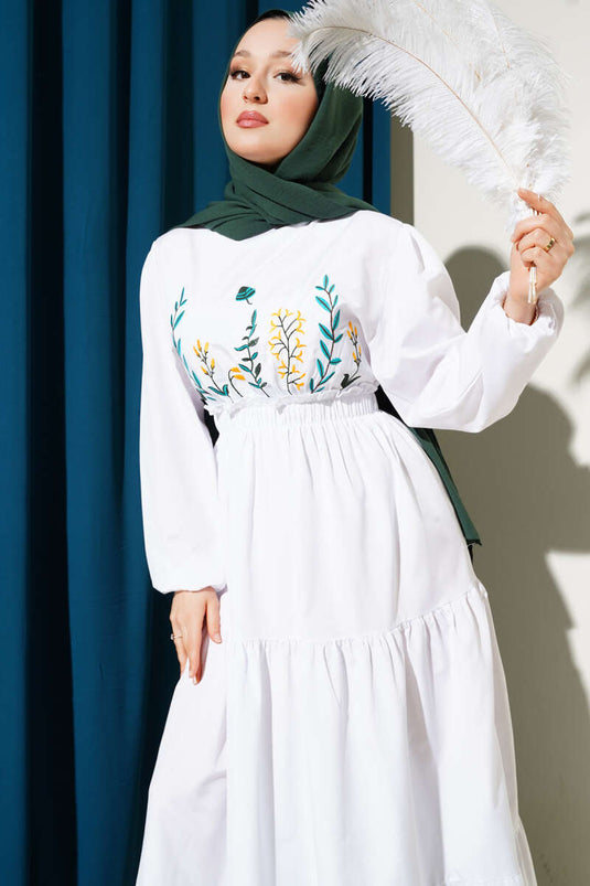 Nakışlı Bel Lastikli Kat Kat Elbise Beyaz