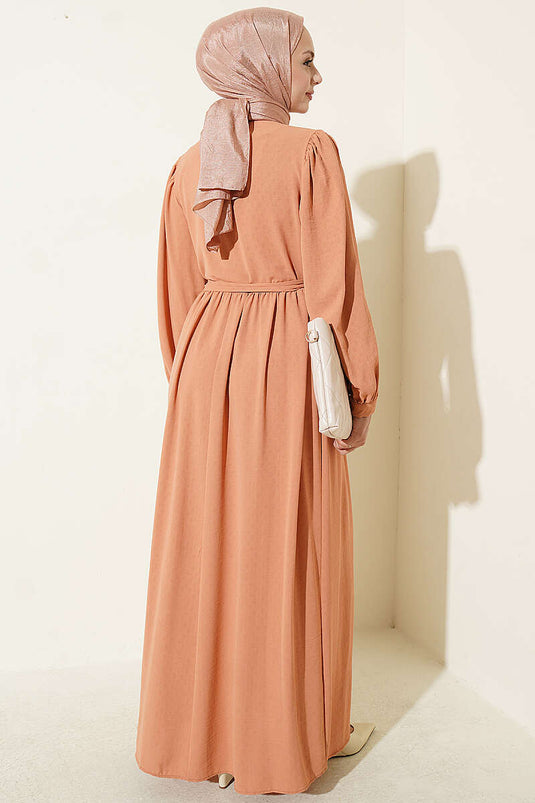 Abito Con Ricami E Dettagli In Pizzo Camel