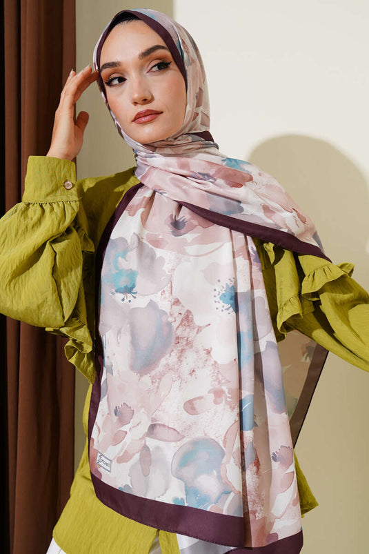 Écharpe en sergé de soie marron foncé de la série Nur