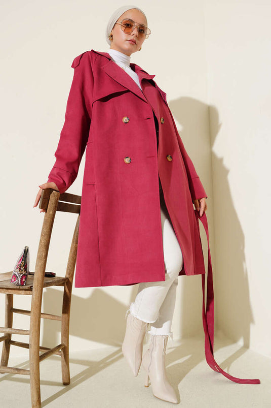 Trenchcoat mit Schulterklappen und Knopfdetail in Burgunderrot