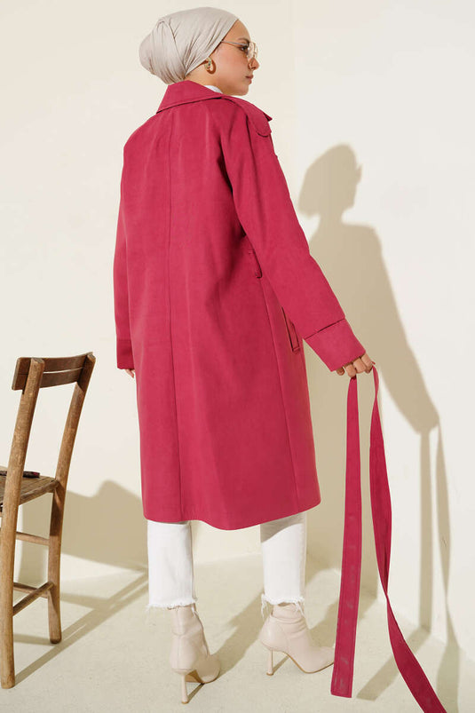 Trenchcoat mit Schulterklappen und Knopfdetail in Burgunderrot