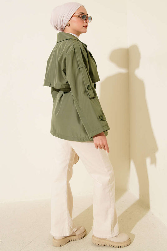 معطف ترنش بحزام مع كتافتين باللون الكاكي