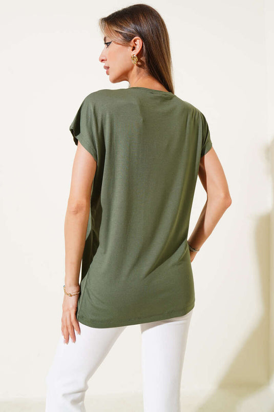 T-shirt kaki à épaulettes et pierres