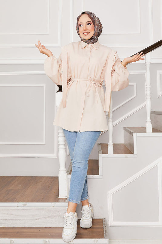 Omuz Detaylı Gizli Düğmeli Tesettür Gömlek Bej