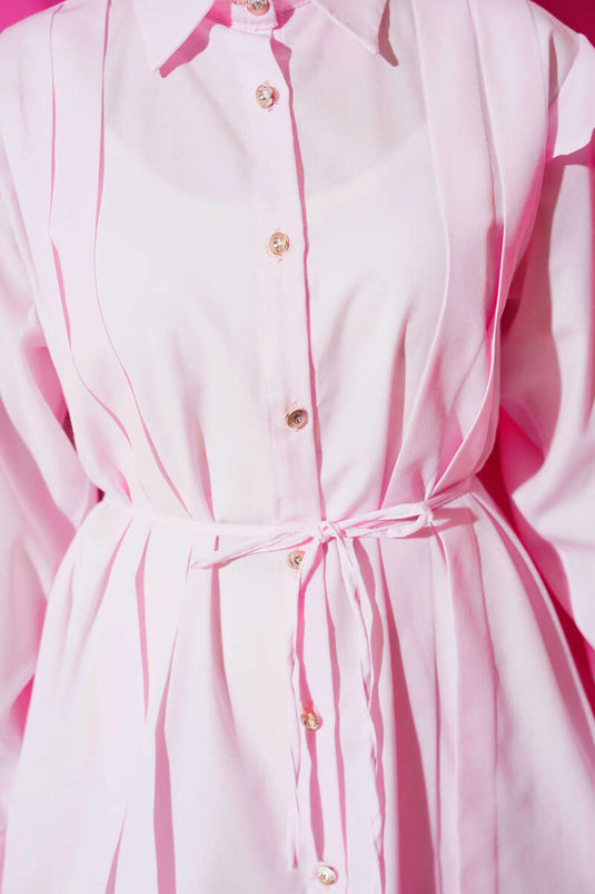 Chemise rayée à volants et ceinture, rose poudré