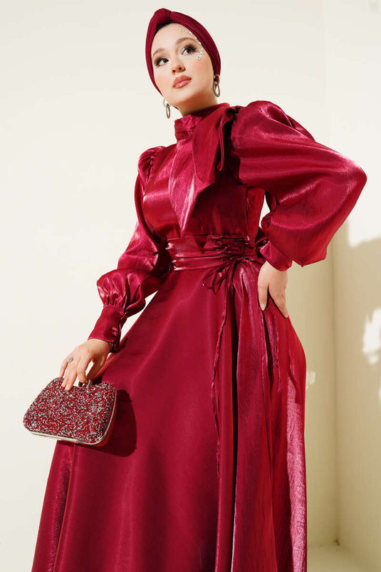 Glänzendes Abendkleid mit Schulterschleife, Burgund