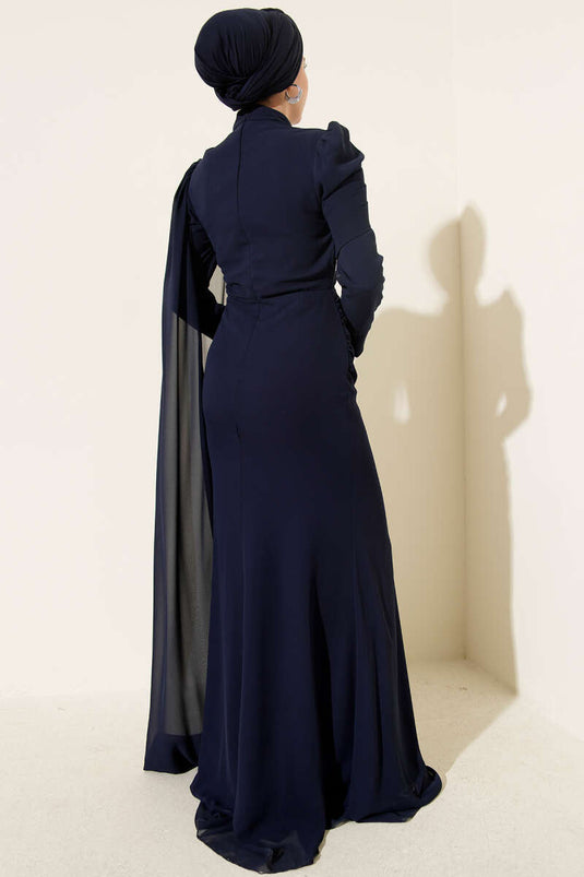 Abendkleid mit Schulterumhang, Fischschwanzmodell, Marineblau
