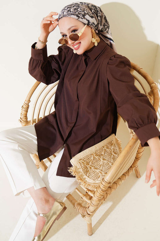 Chemise plissée aux épaules marron