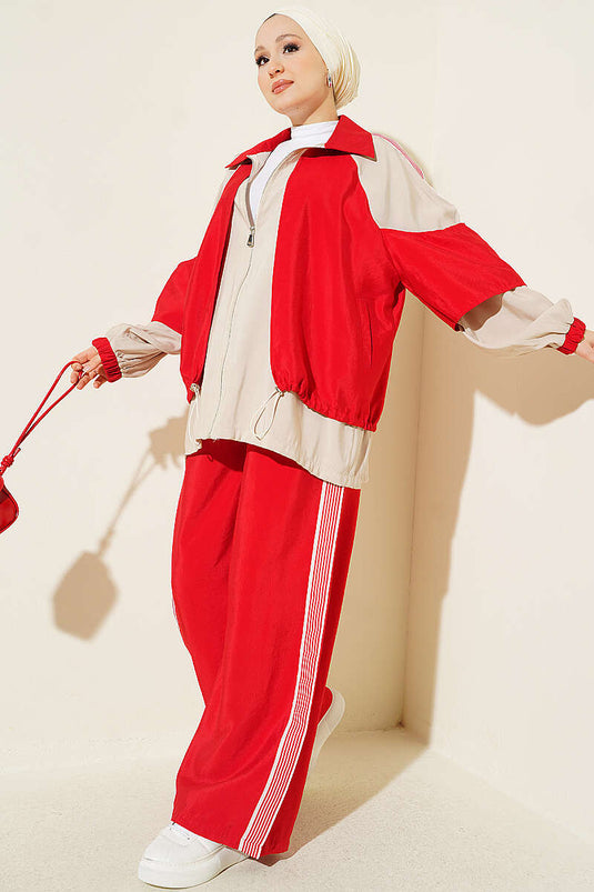 Ensemble Deux Pièces Rouge Avec Bandeau Sur L'épaule Et Tissu Tricoté