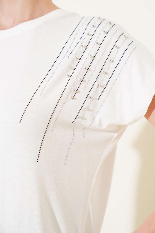 T-shirt écru à perles et pierres d'épaule