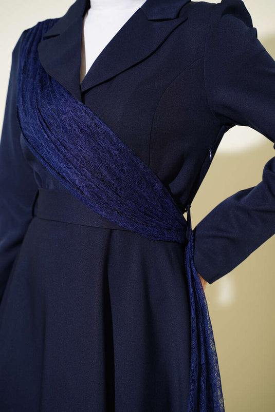 Robe croisée à col en tulle bleu marine