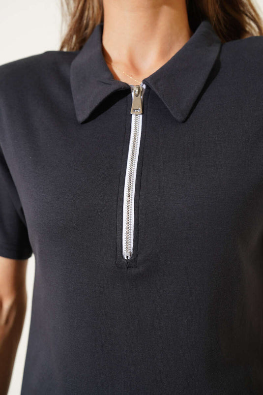 T-shirt noir à fermeture éclair avec épaulettes