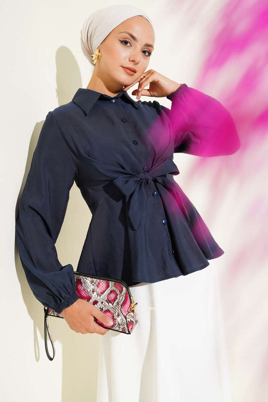 Tunique à manches élastiques nouées devant bleu marine