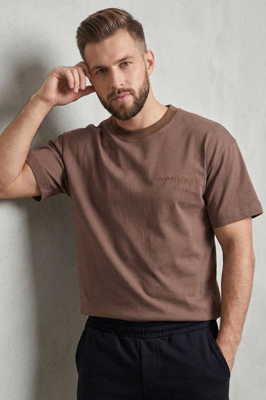 T-shirt oversize homme avec broderie avant et arrière, couleur vison