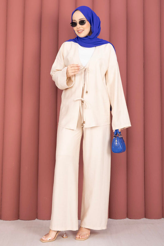 Ensemble Deux Pièces Crème Avec Détail À Nœud Devant Et Pantalon