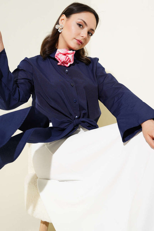 Korte blouse met strik aan de voorkant, marineblauw