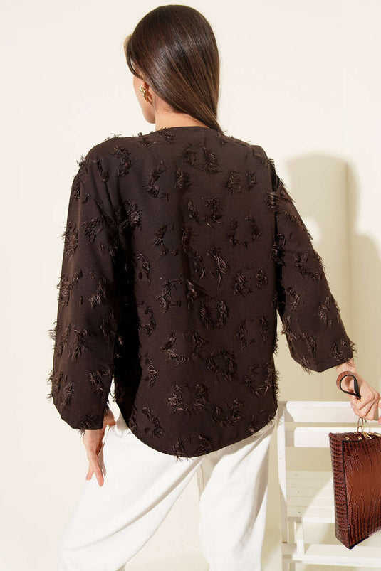 كيمونو برباط أمامي مع شرابات باللون البني