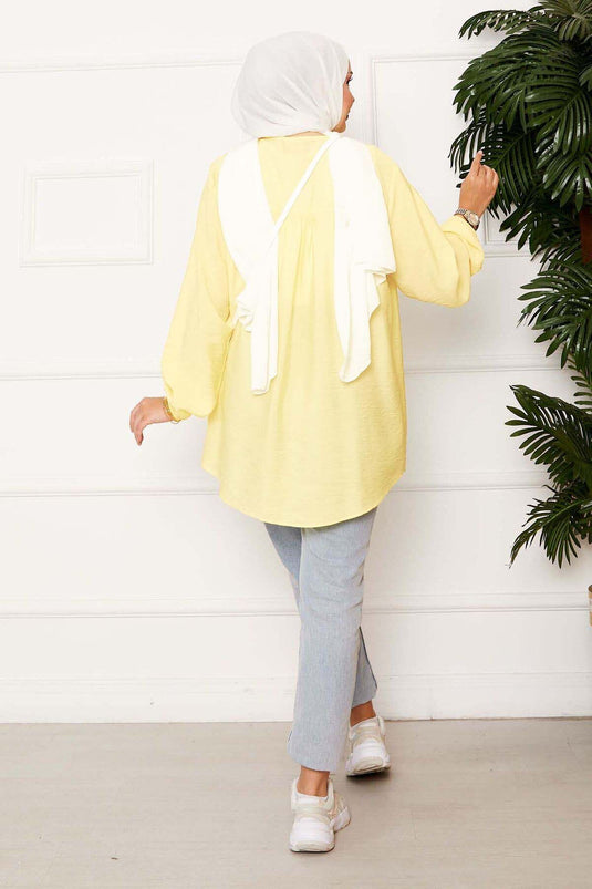Chemise kimono boutonnée devant jaune clair