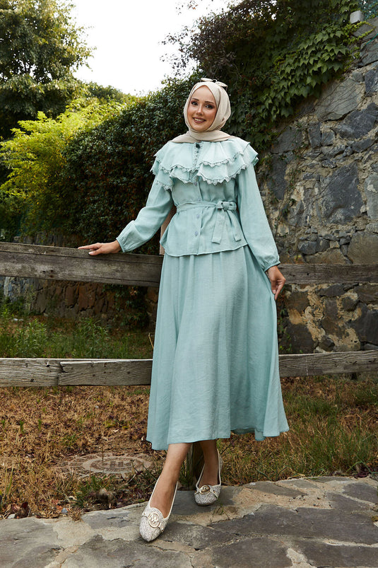 Front Laced Guipure Detailed Skirt Suit Mint