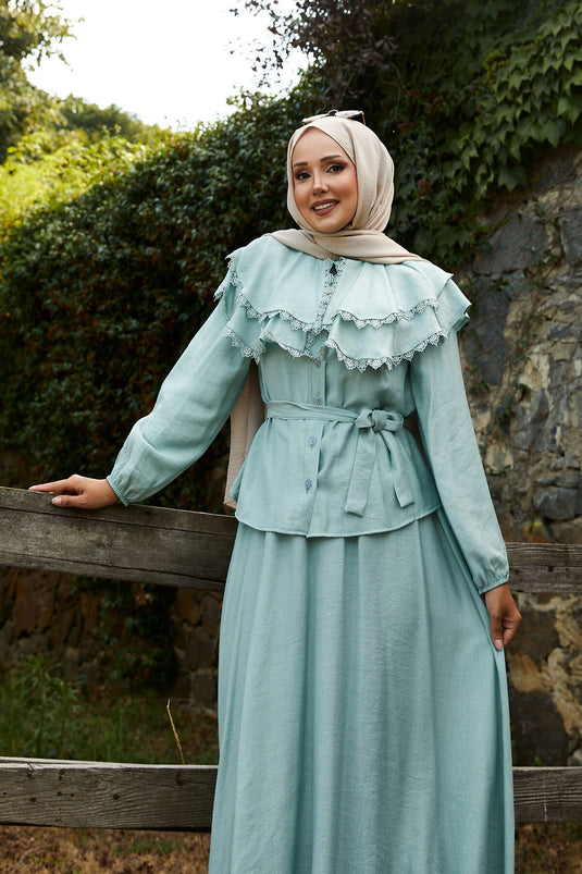 Front Laced Guipure Detailed Skirt Suit Mint