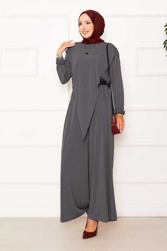 Costume deux pièces Sandy gris avec détail asymétrique sur le devant