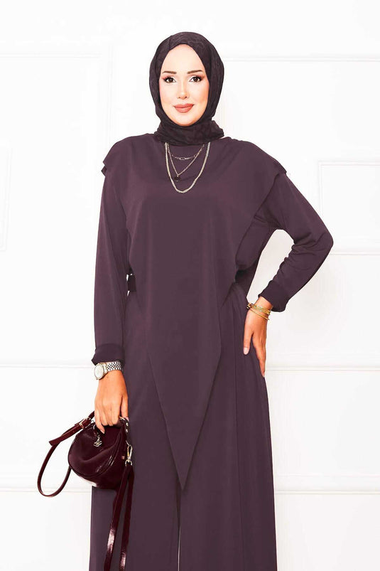 طقم ساندي المكون من قطعتين بتفاصيل أمامية غير متماثلة، لون وردي باهت