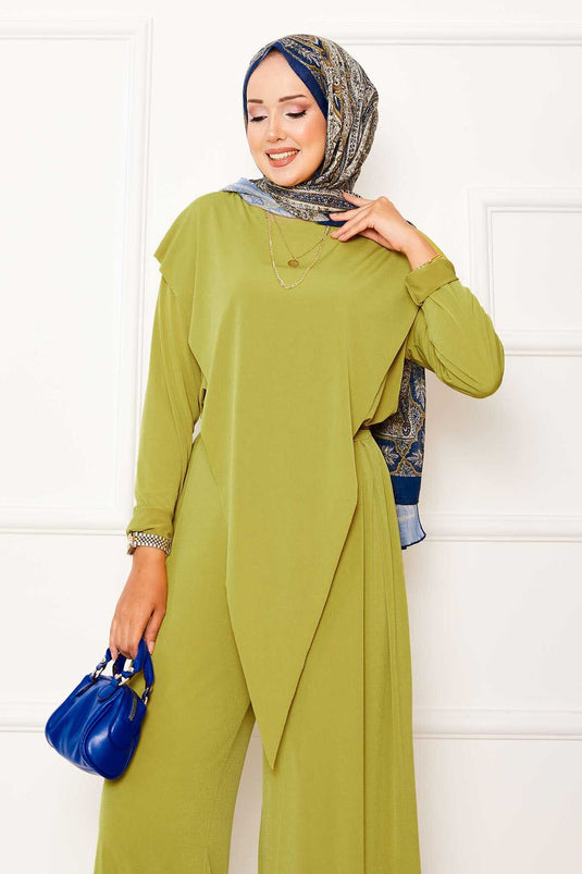 Ensemble deux pièces Sandy avec détails asymétriques sur le devant, vert pétrole