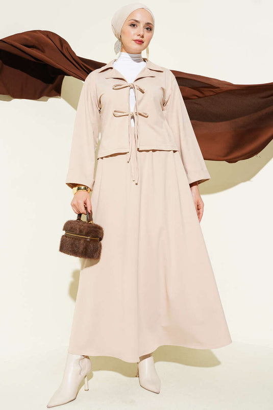 Önü Bağcık Detaylı Etekli İkili Takım Bej