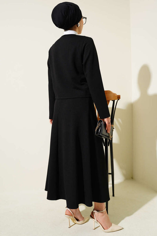 Zweiteiliges Set mit Jacke und Rock mit Schnürung vorne in Schwarz