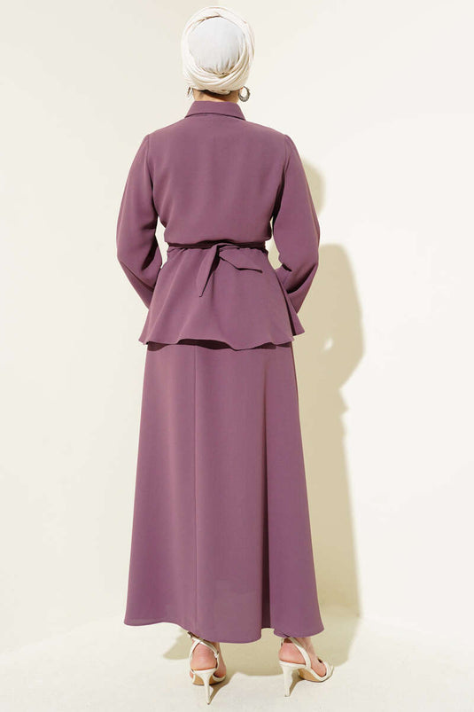 Ensemble deux pièces avec jupe et col chemise à nouer sur le devant, rose poudré