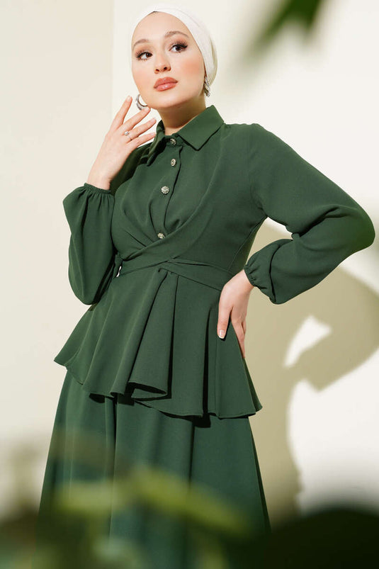 Tweedelige set met strik aan de voorkant, overhemdkraag en rok, groen
