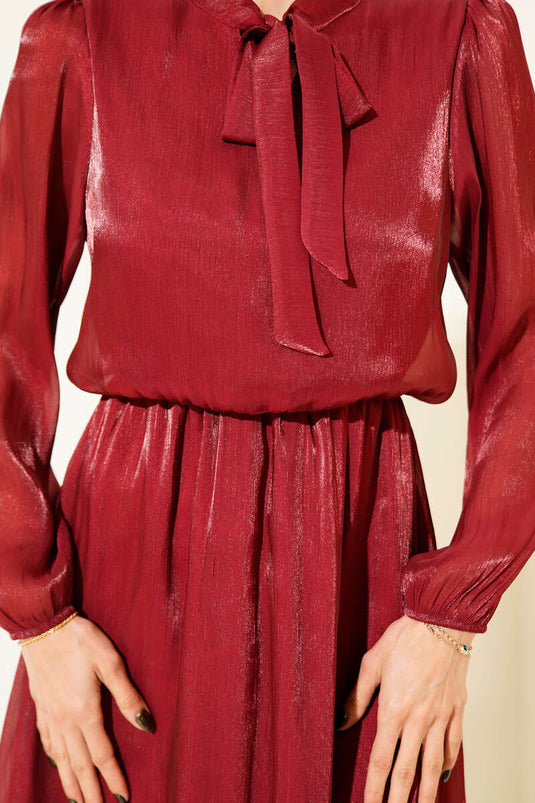 Mini abito in chiffon con allacciatura frontale, bordeaux