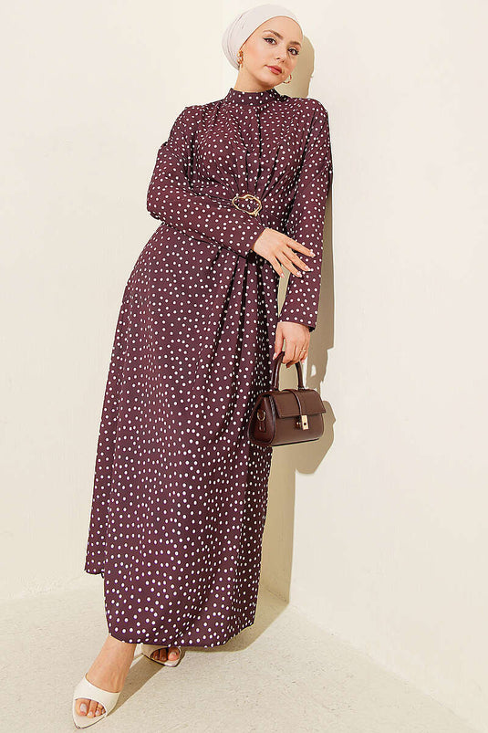 Robe à pois avec détail froncé devant, couleur café