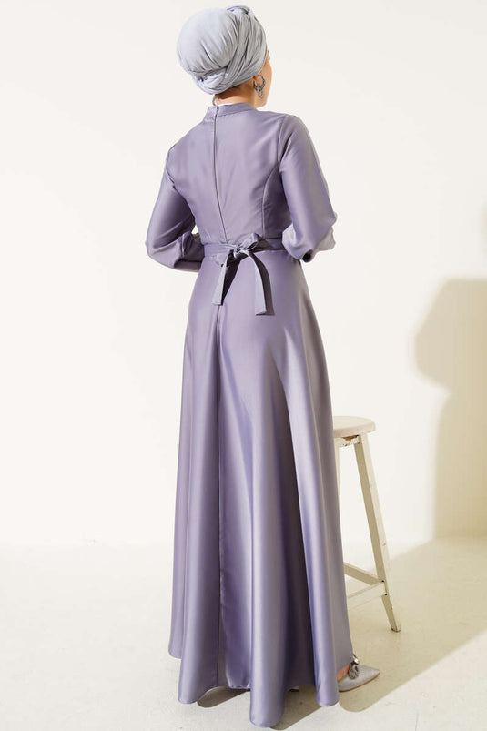 Önü Çapraz Piliseli Saten Elbise Gri