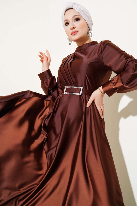 فستان ساتان متقاطع بني اللون