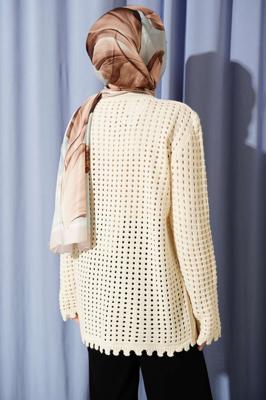 Önü Çiçek Nakışlı Düğmeli Ajurlu Hırka Bej