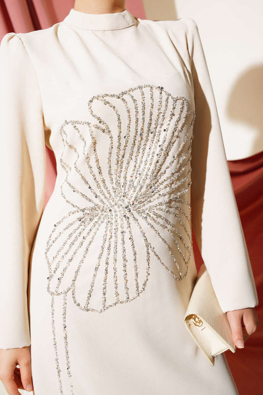 Abito in pietra con fiore frontale in pietra