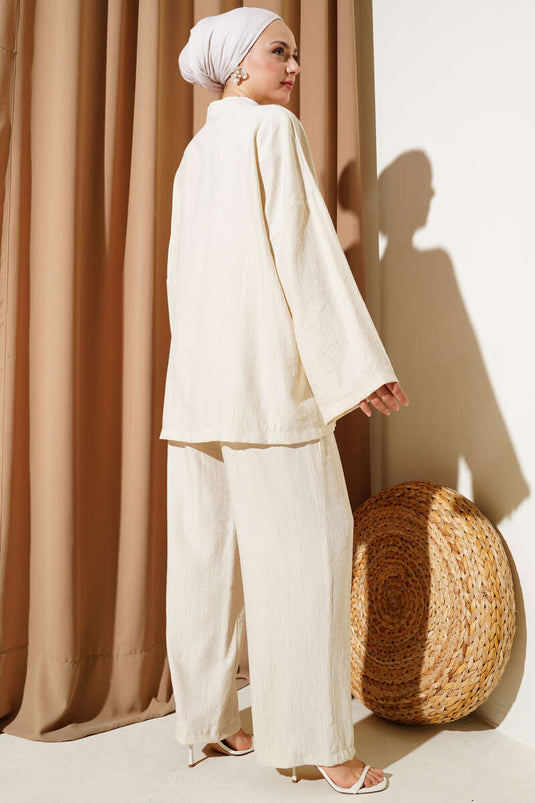 Ensemble kimono deux pièces beige à double laçage sur le devant