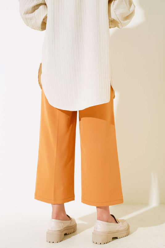 Önü Çımalı Pantolon Camel