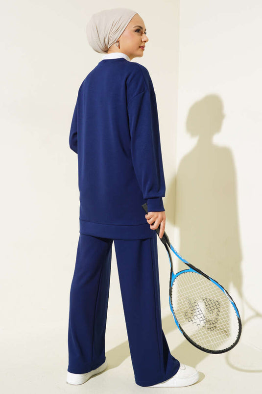 Ensemble deux pièces tunique plissée devant Parlement