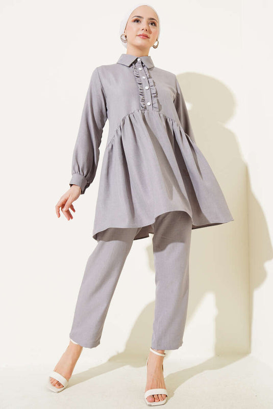 Önü Düğmeli Fırfırlı İkili Takım Gri