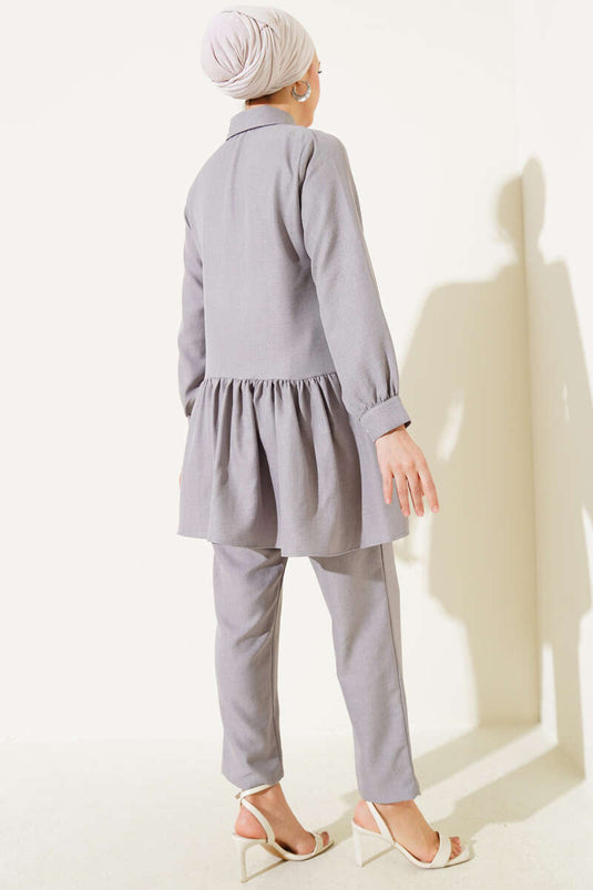 Önü Düğmeli Fırfırlı İkili Takım Gri