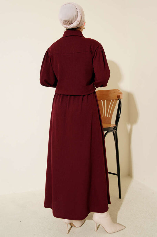 Zweiteiliger Anzug mit Knopfleiste, bordeauxrot