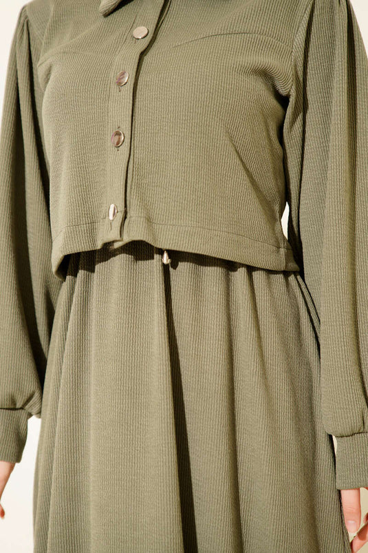 Costume deux pièces à boutons, kaki