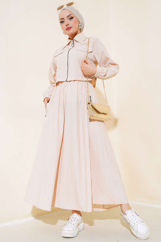 Costume Double Avec Jupe Zippée Sur Le Devant Beige