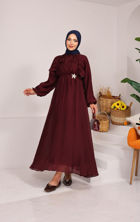 Modest Jurk Met Ruches En Strikdetail Aan De Voorzijde In Mûre