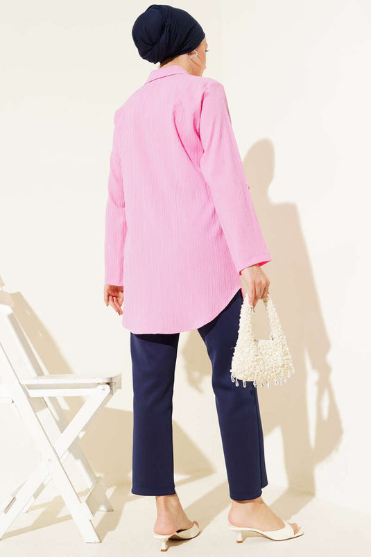 قميص وردي مخطط منقوش بلؤلؤة أمامية