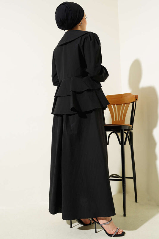 طقم بلوزة وتنورة مربوطة بحبل أمامي من قطعتين باللون الأسود