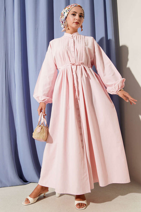 Rosafarbenes, geripptes Kleid mit Gürtel vorne