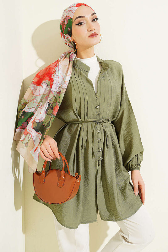 Chemise kaki boutonnée Brit avec détails plissés à l'avant